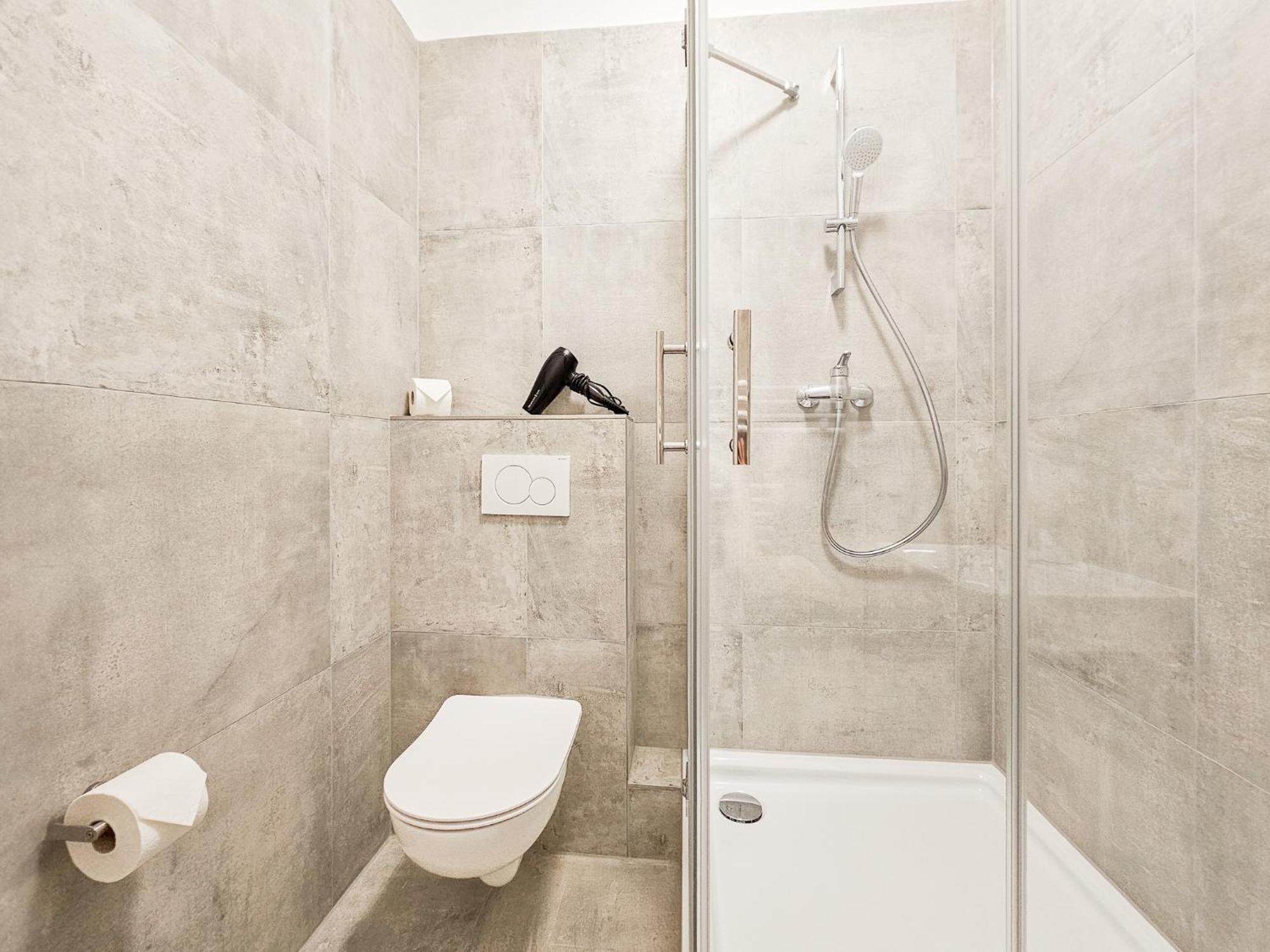 Raj Living - Studio Wohnungen - 15 Min Zur Messe Dus Düsseldorf Exteriör bild